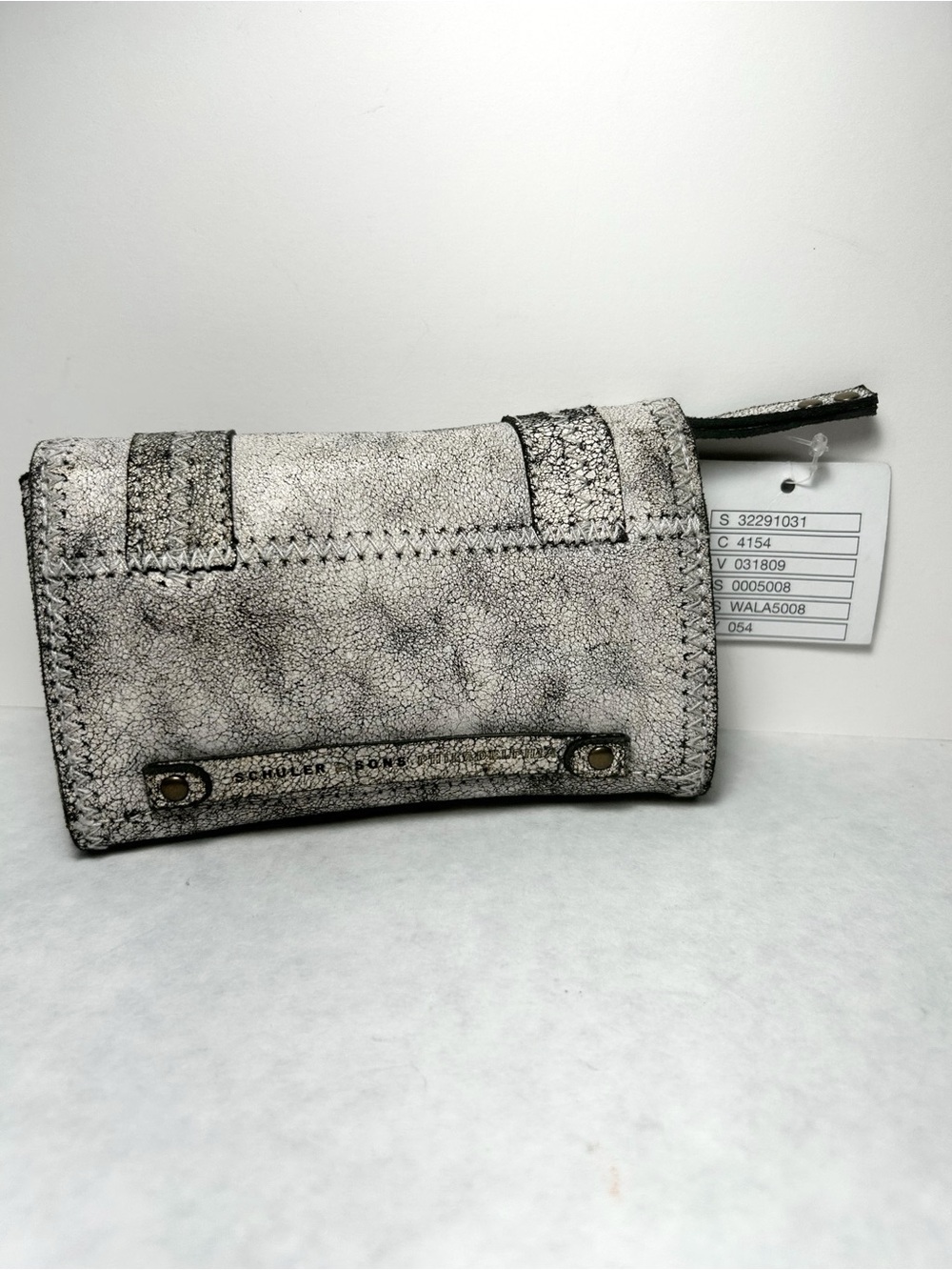 Schuler & Sons Philadelphia Distressed Lamb Leather Clutch for Anthropologie NWT - Picture 4 of 12